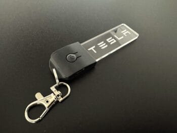 Tesla Logo LED Light Keyring / Keychain - Image 8