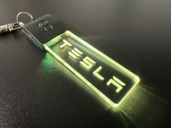 Tesla Logo LED Light Keyring / Keychain - Image 4