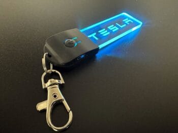 Tesla Logo LED Light Keyring / Keychain - Image 5